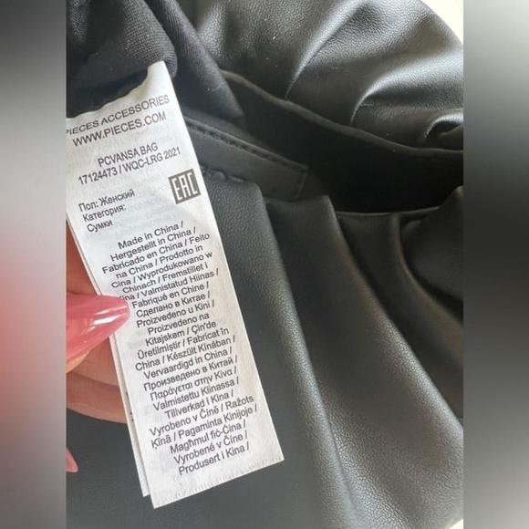 PIECES PCVANSA Bag (Black) - Picture 3 of 6